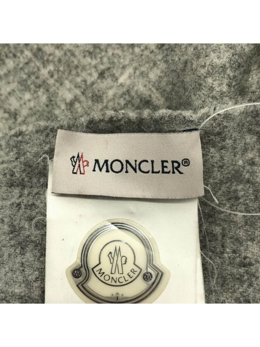 Moncler Logo Patch Scarf Gray